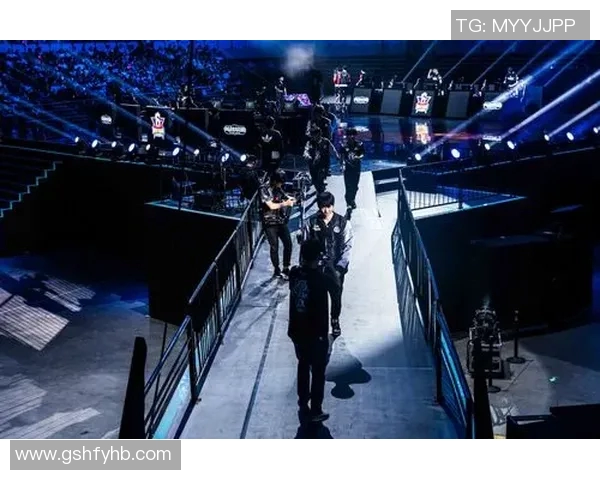 s15电竞总决赛和平精英引发IG耐力争议的热烈讨论与分析