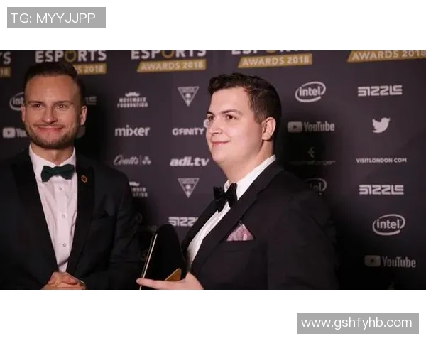 esports数据深度对话陈强如何在英雄联盟中追逐梦想与挑战人生 esports数据深度对话陈强如何在英雄联盟中追逐梦想与挑战人生